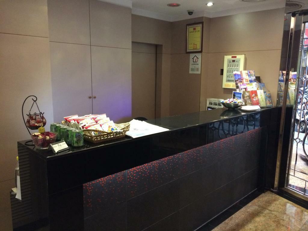 Just Live Inn-Taipei Station Dış mekan fotoğraf